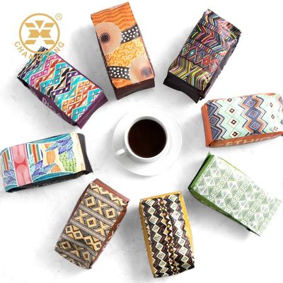 Qualität  CPP Resealable Coffee Packaging Bags With Valve Flat Bottom Stand Up Pouch Fabrik